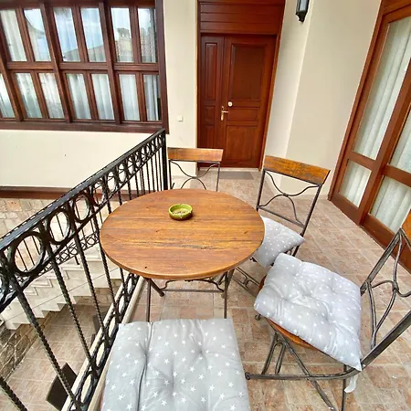 Attalos Villa